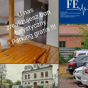 999 Aparthostel Hostel Krakov