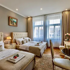 Slabur Aparthotel Praha